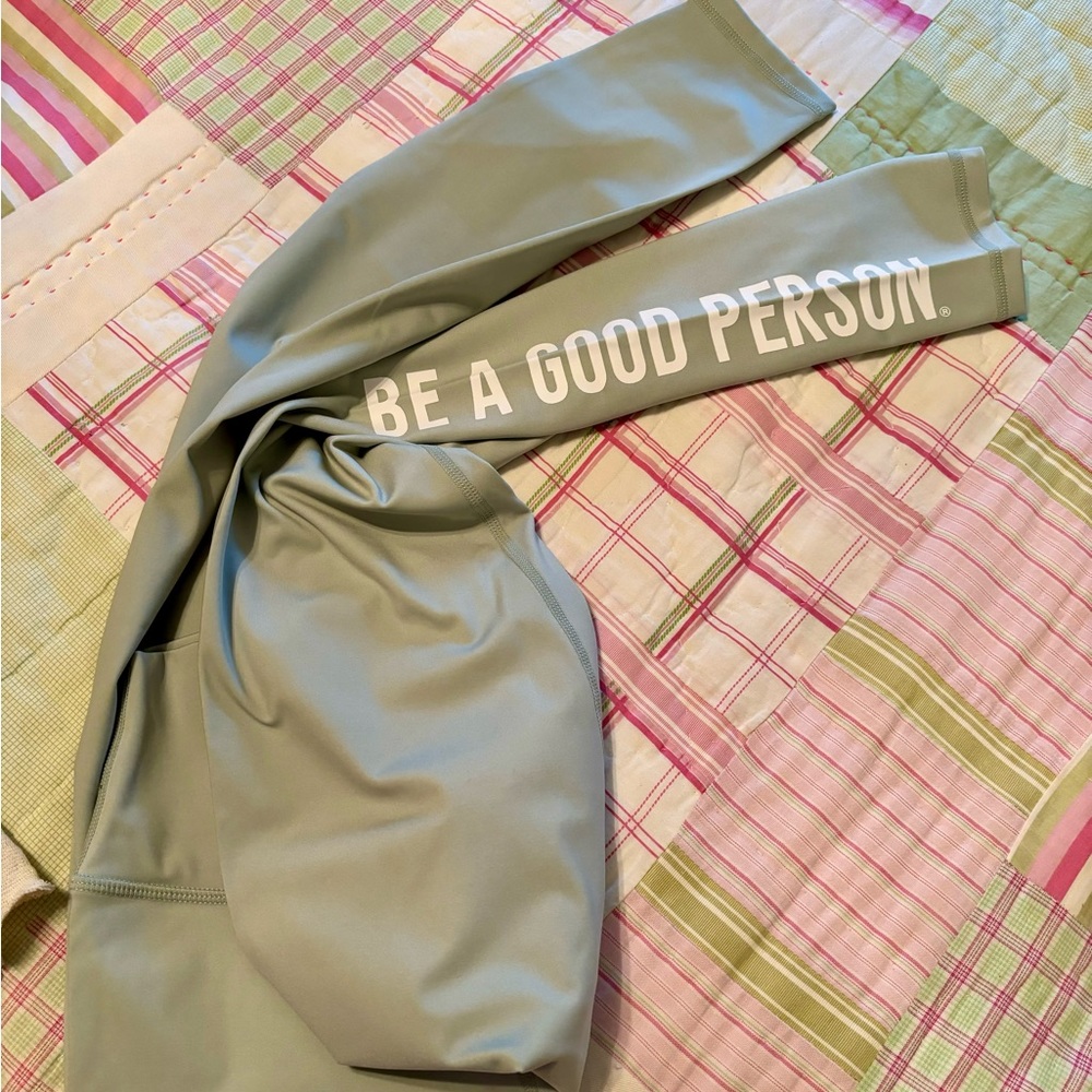 NWT Be A Good Person Core Leggings in Quiet Green Size S